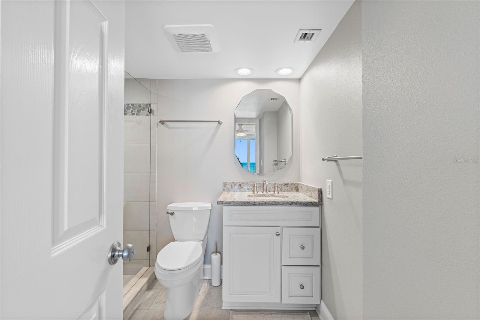 20002 GULF BLVD #2203, INDIAN SHORES, FL, 33785