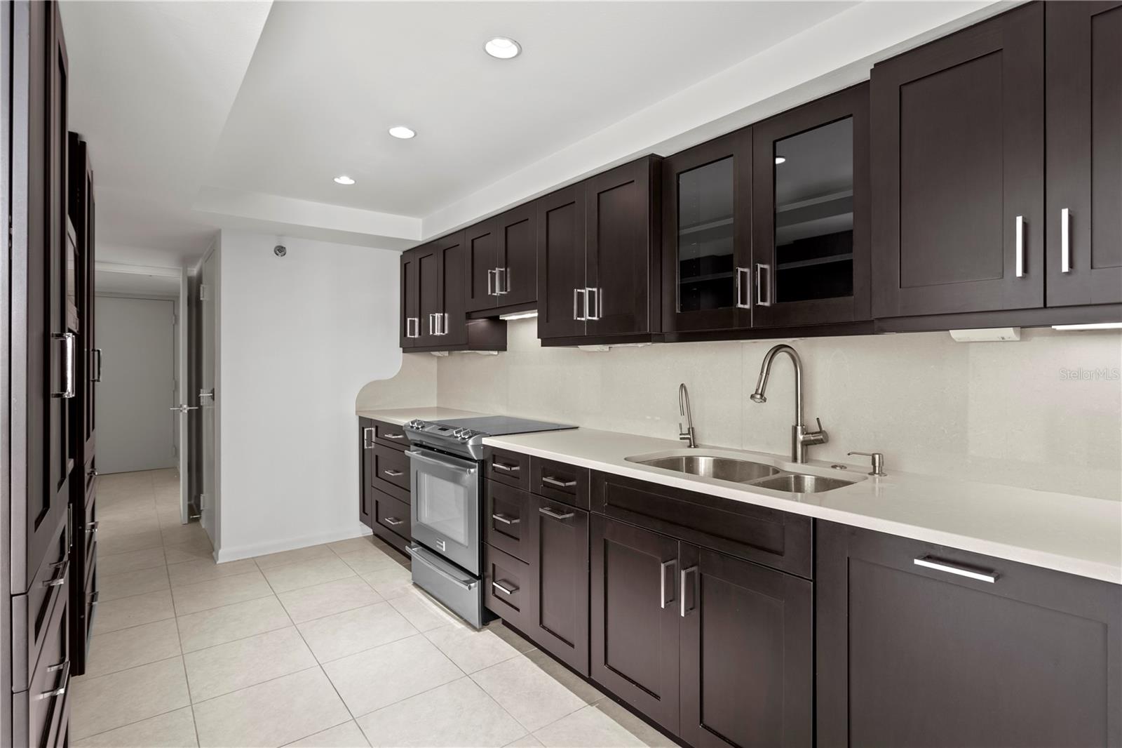 3301 BAYSHORE BLVD #810A, TAMPA, FL, 33629