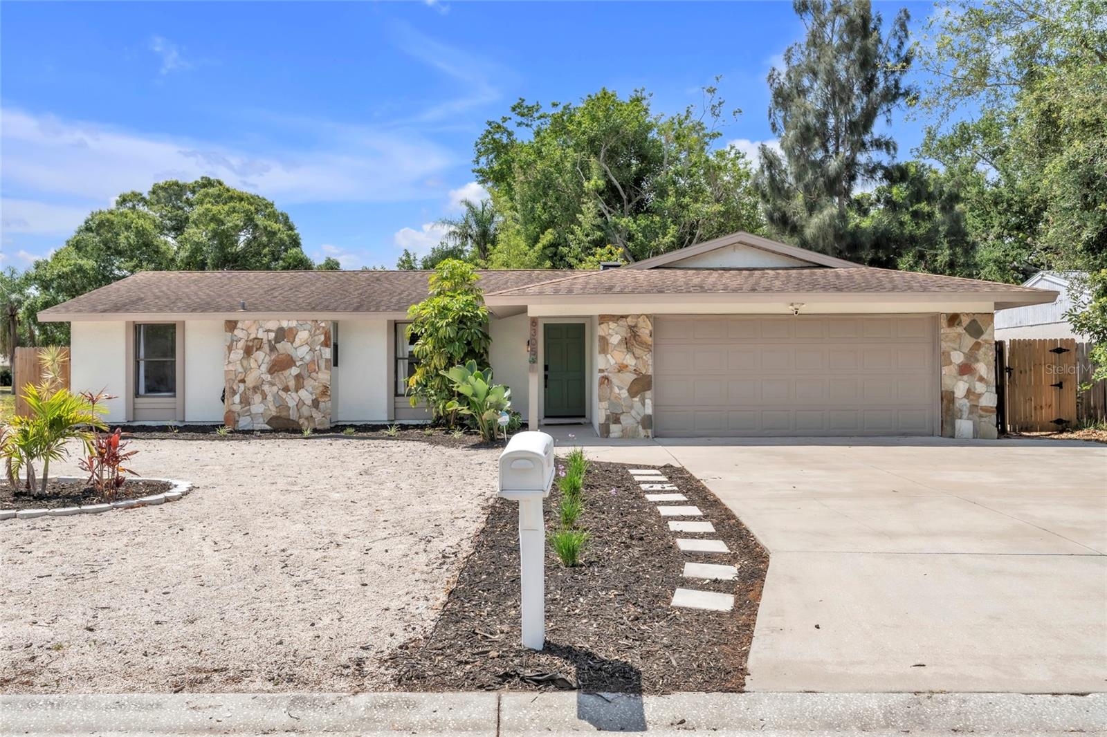 6305 36TH AVE W, BRADENTON, FL, 34209
