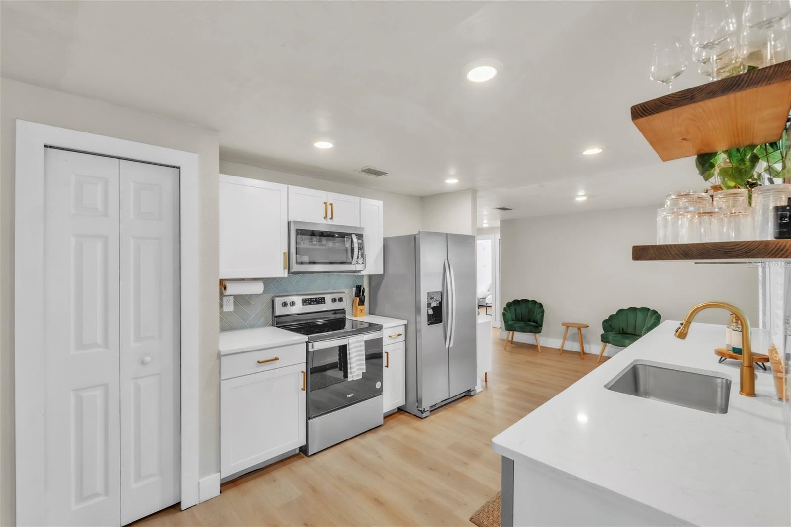 6305 36TH AVE W, BRADENTON, FL, 34209