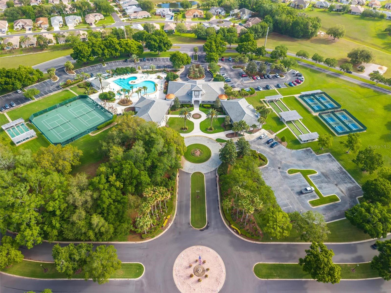 26908 HONEYMOON AVE, LEESBURG, FL, 34748