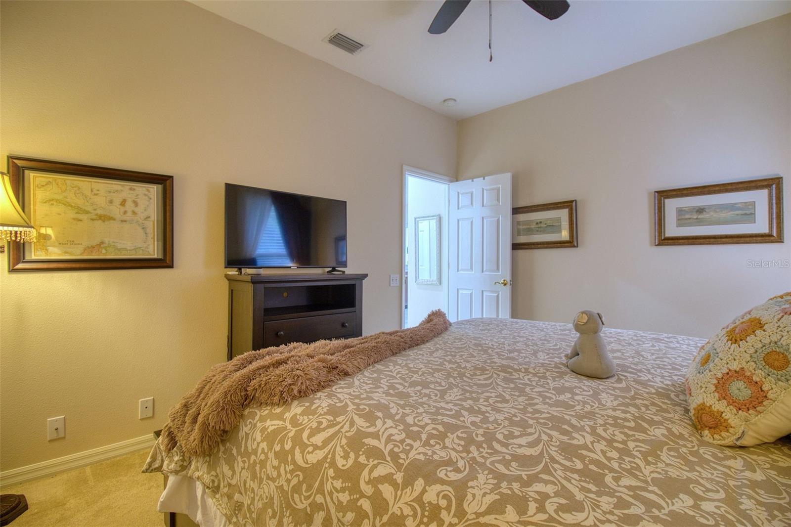 2206 HIGHLAND WOODS DR, DUNEDIN, FL, 34698