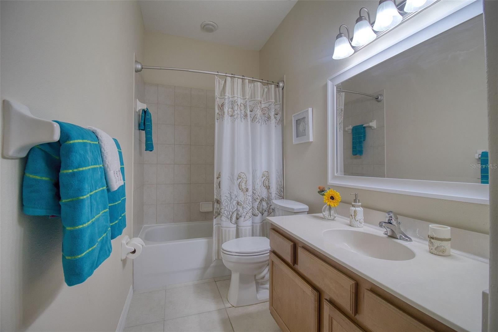 2206 HIGHLAND WOODS DR, DUNEDIN, FL, 34698