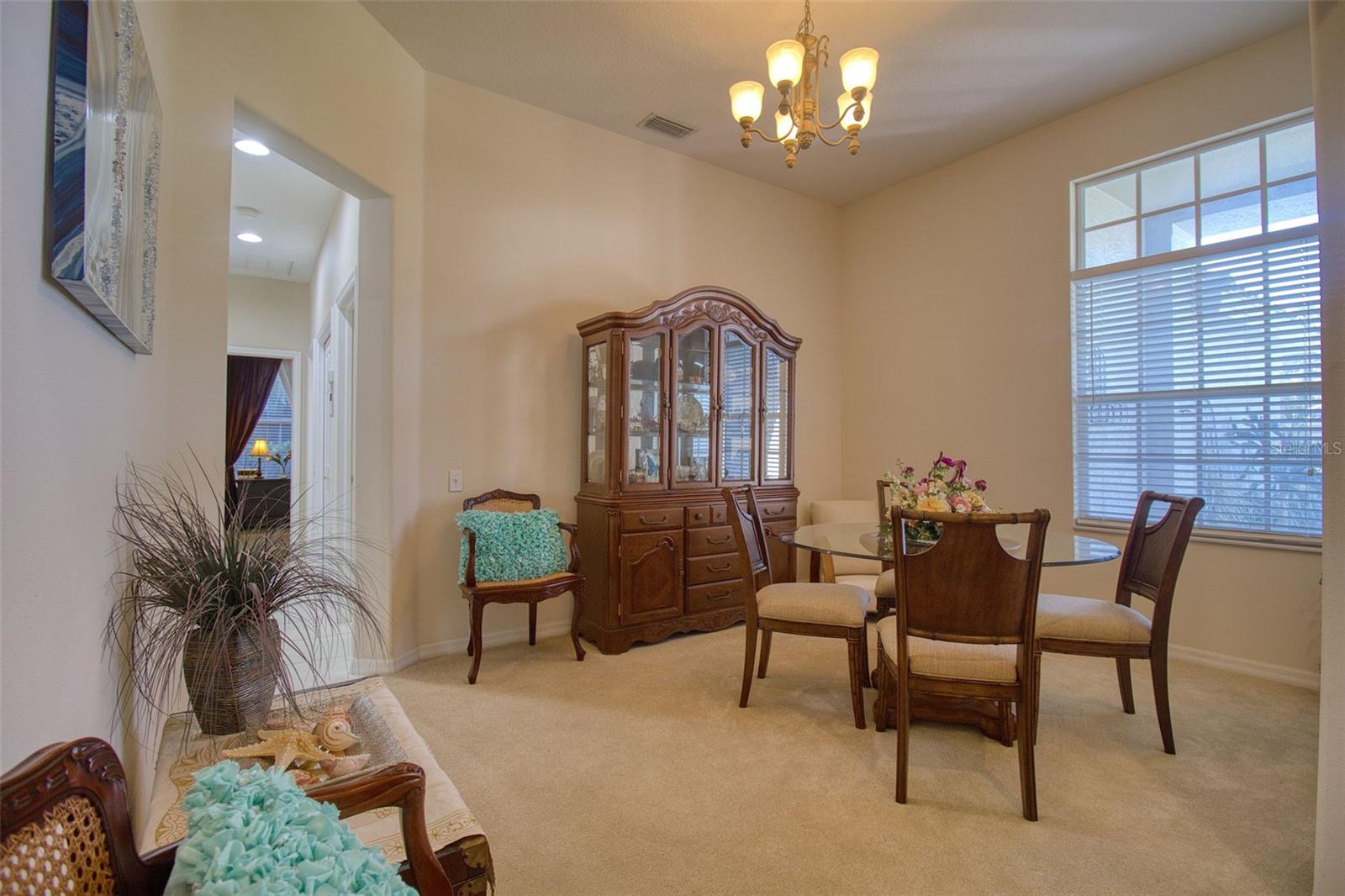 2206 HIGHLAND WOODS DR, DUNEDIN, FL, 34698