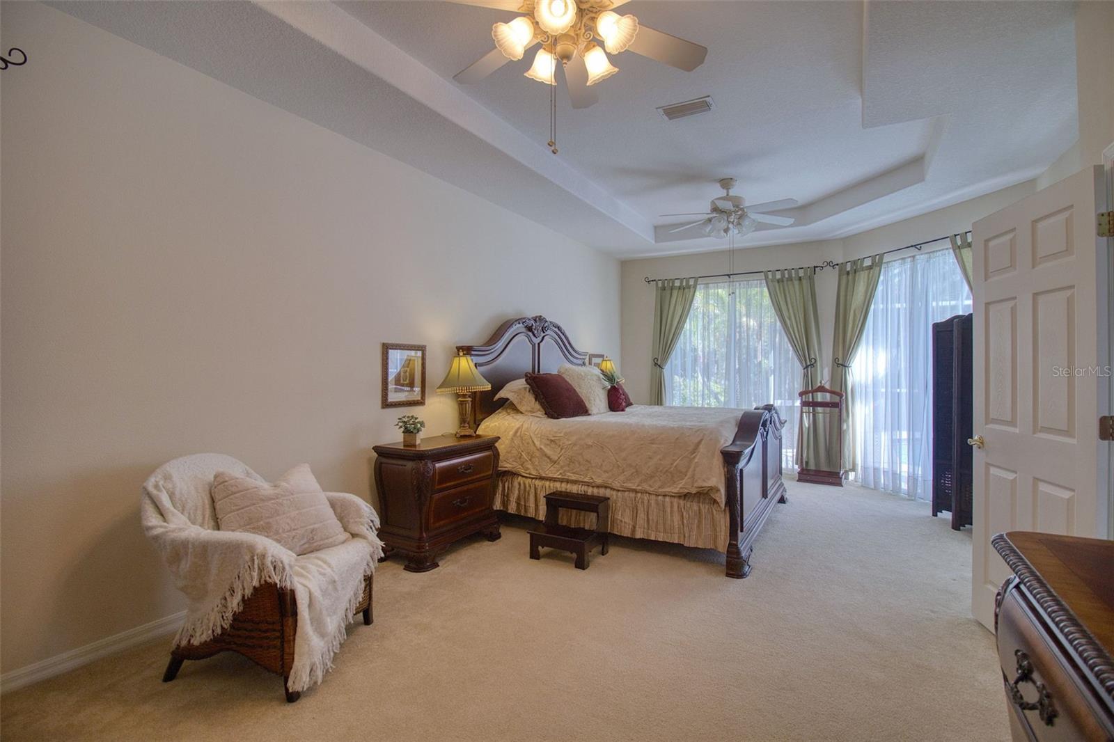 2206 HIGHLAND WOODS DR, DUNEDIN, FL, 34698