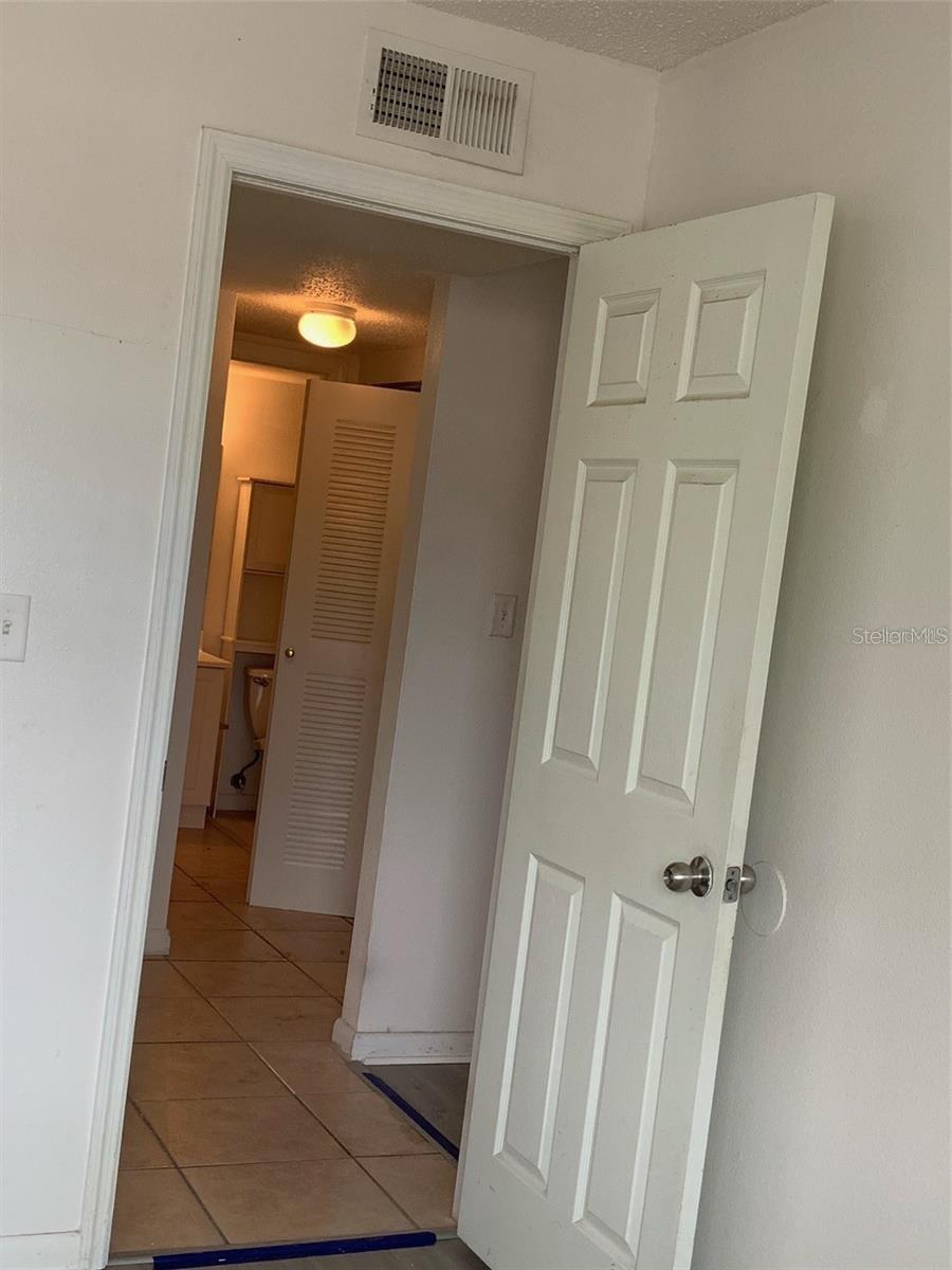 12403 HIBISCUS OAK PL #202, TAMPA, FL, 33612