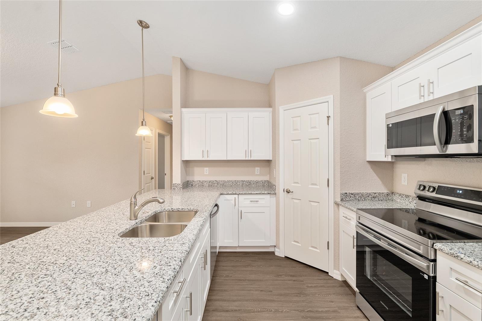 3647 SE 132ND PL, BELLEVIEW, FL, 34420