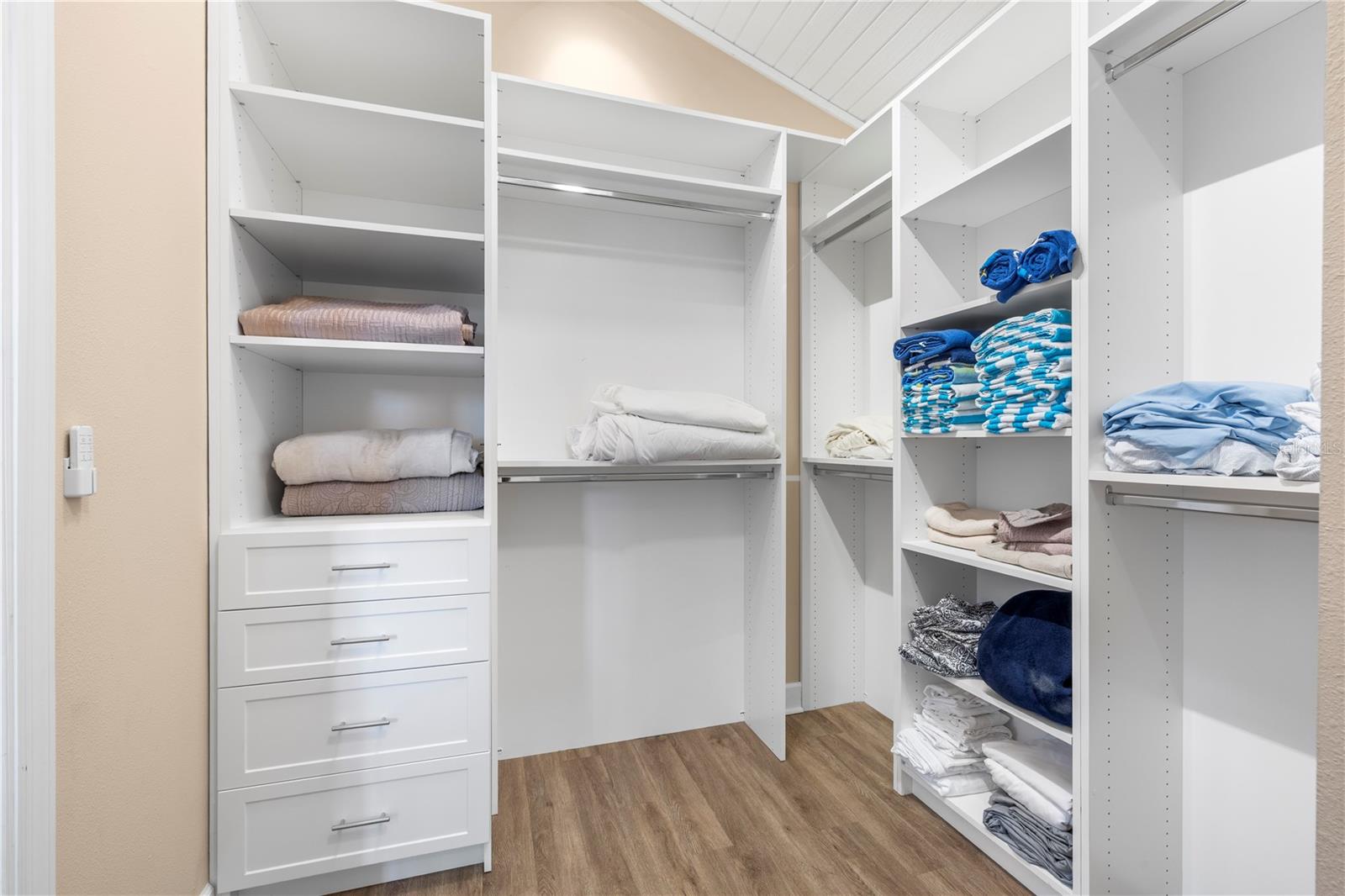 5169 OXFORD DR, SARASOTA, FL, 34242