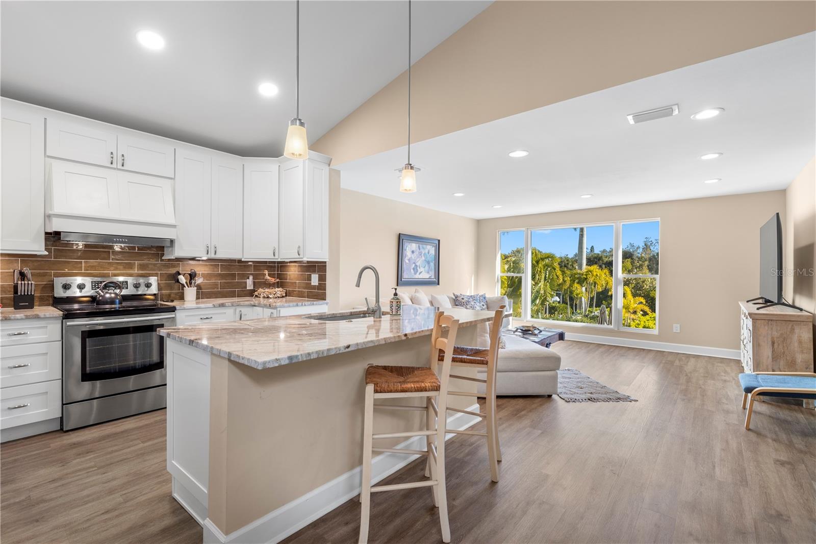 5169 OXFORD DR, SARASOTA, FL, 34242