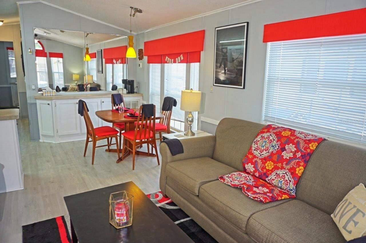 21183 LAZY DAYS CIR, LUTZ, FL, 33558