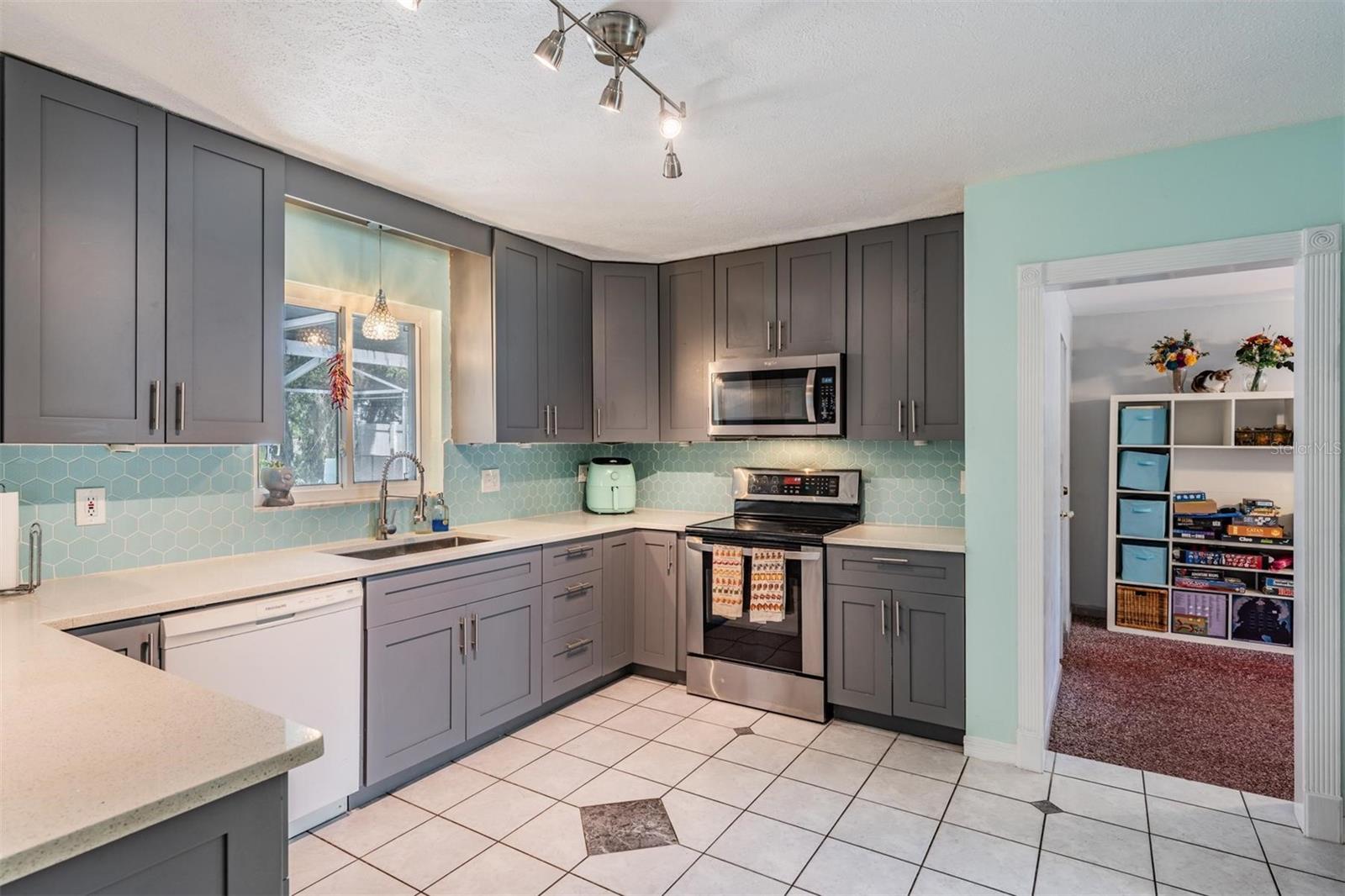 2522 E 149TH AVE, LUTZ, FL, 33559