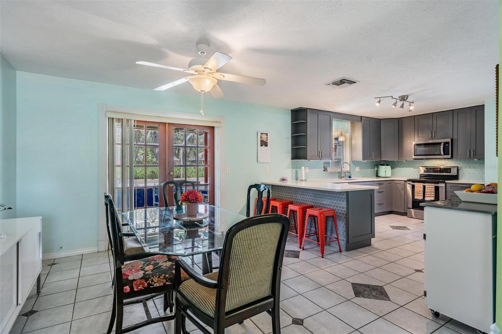 2522 E 149TH AVE, LUTZ, FL, 33559