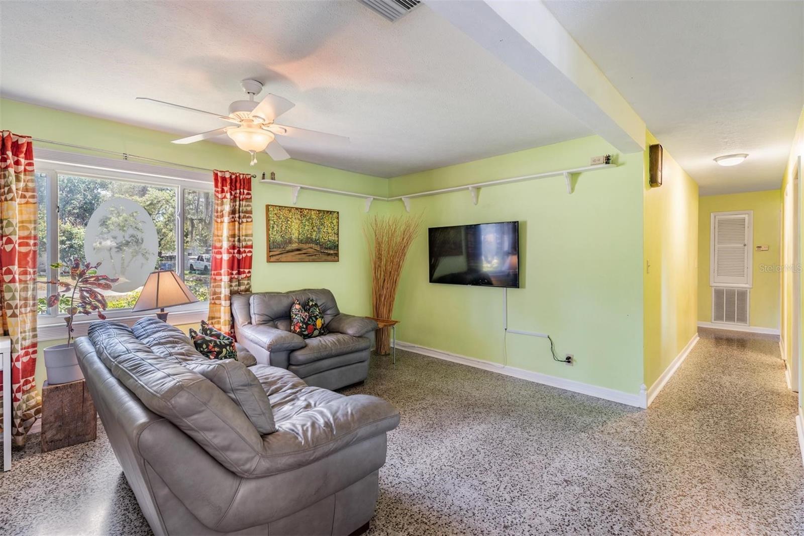 2522 E 149TH AVE, LUTZ, FL, 33559