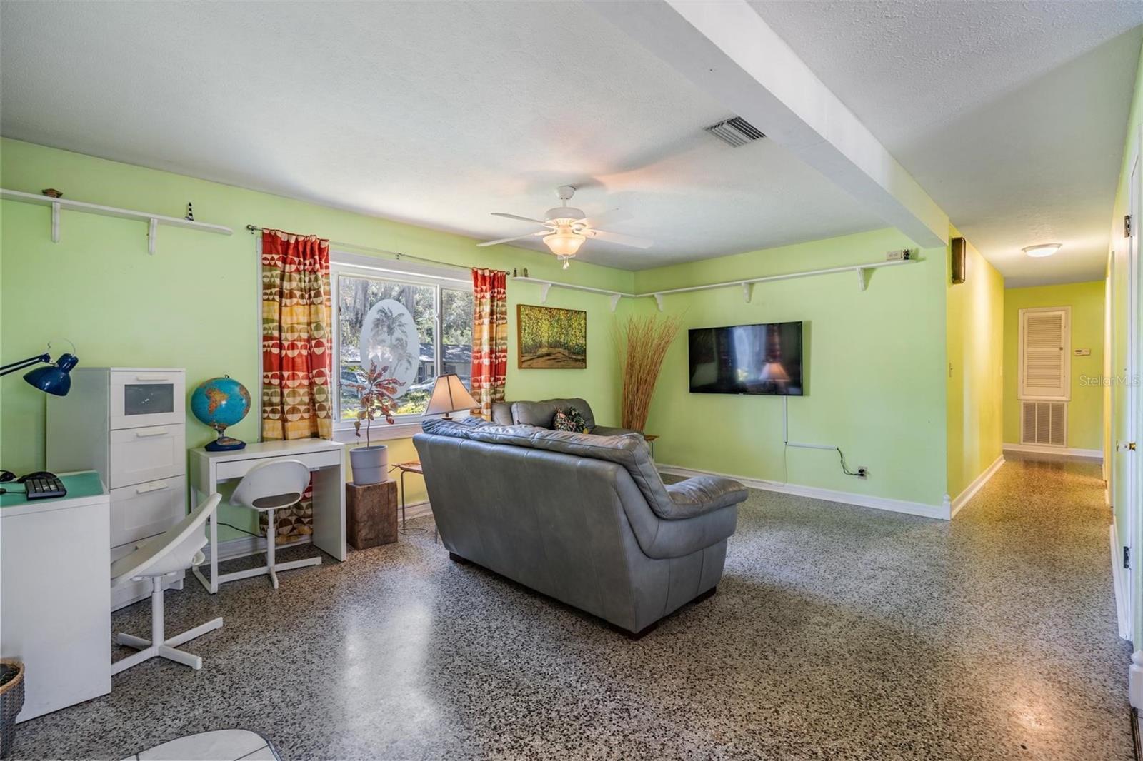 2522 E 149TH AVE, LUTZ, FL, 33559