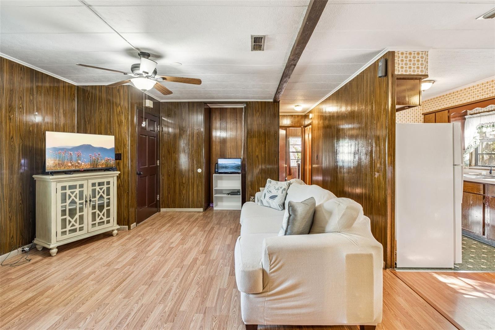 217 COLONY DR, CASSELBERRY, FL, 32707