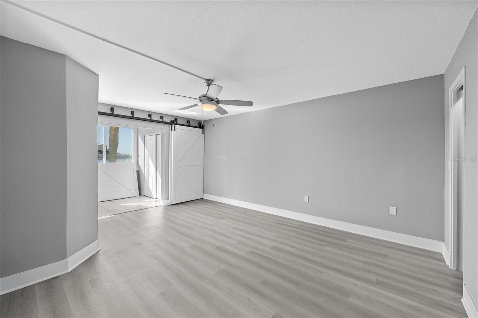 4775 COVE CIR #103, ST PETERSBURG, FL, 33708