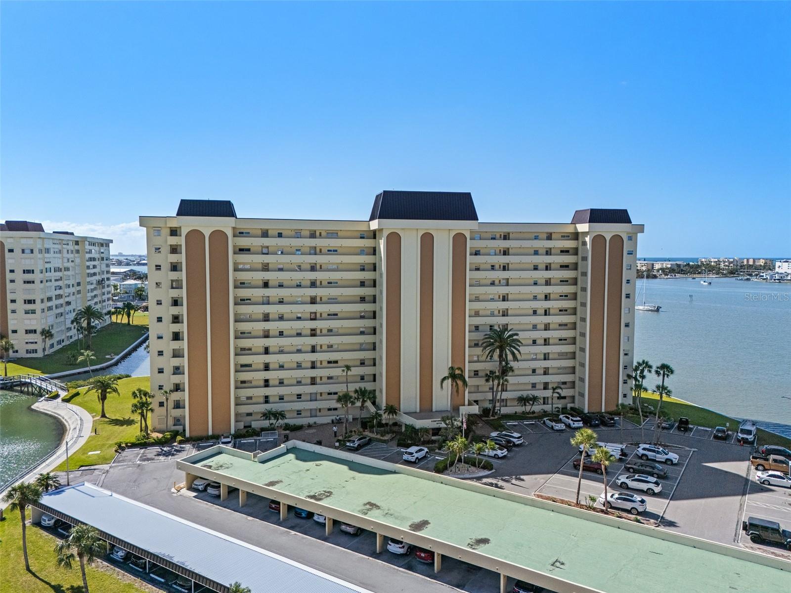 4775 COVE CIR #103, ST PETERSBURG, FL, 33708