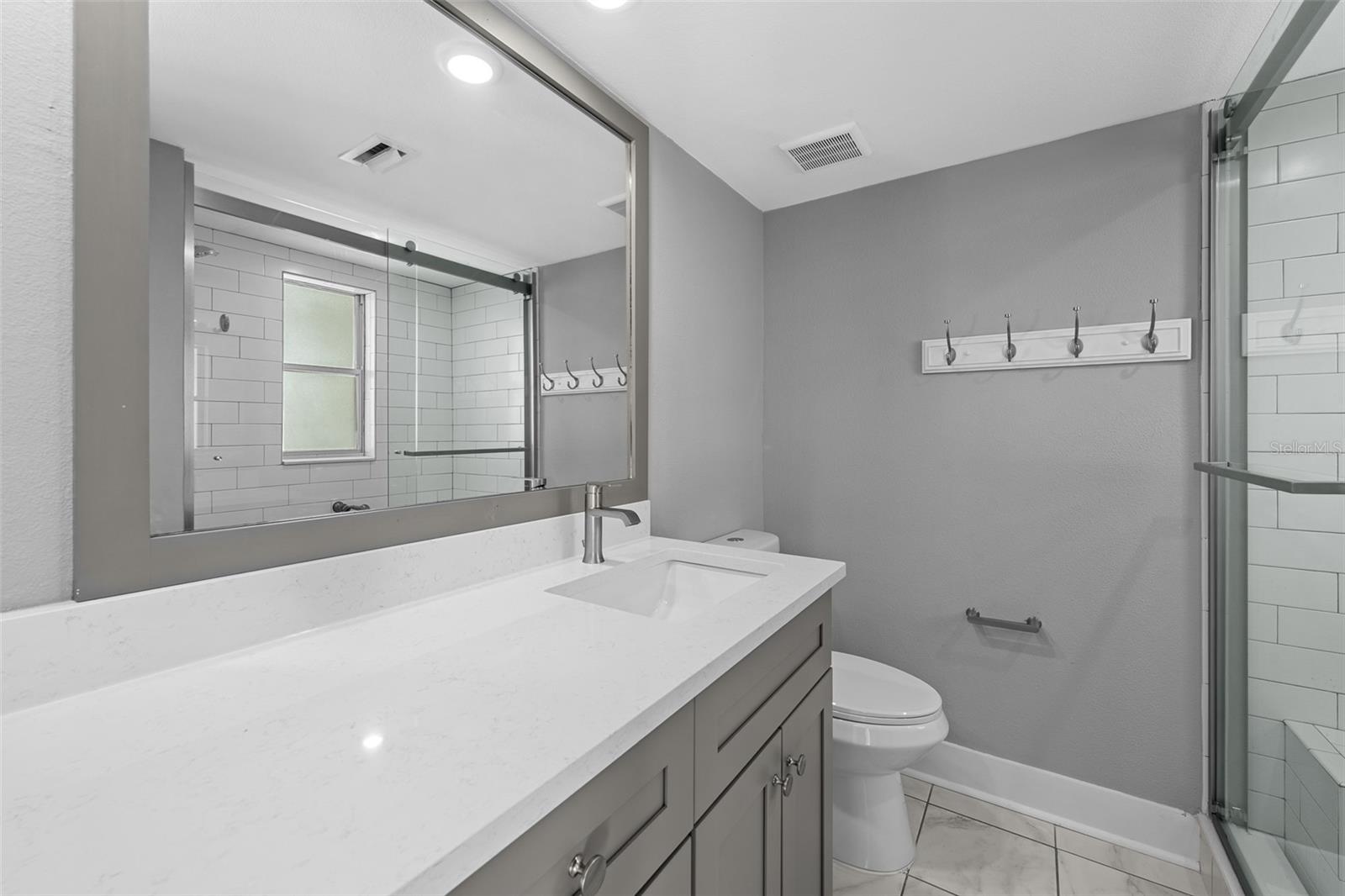 4775 COVE CIR #103, ST PETERSBURG, FL, 33708