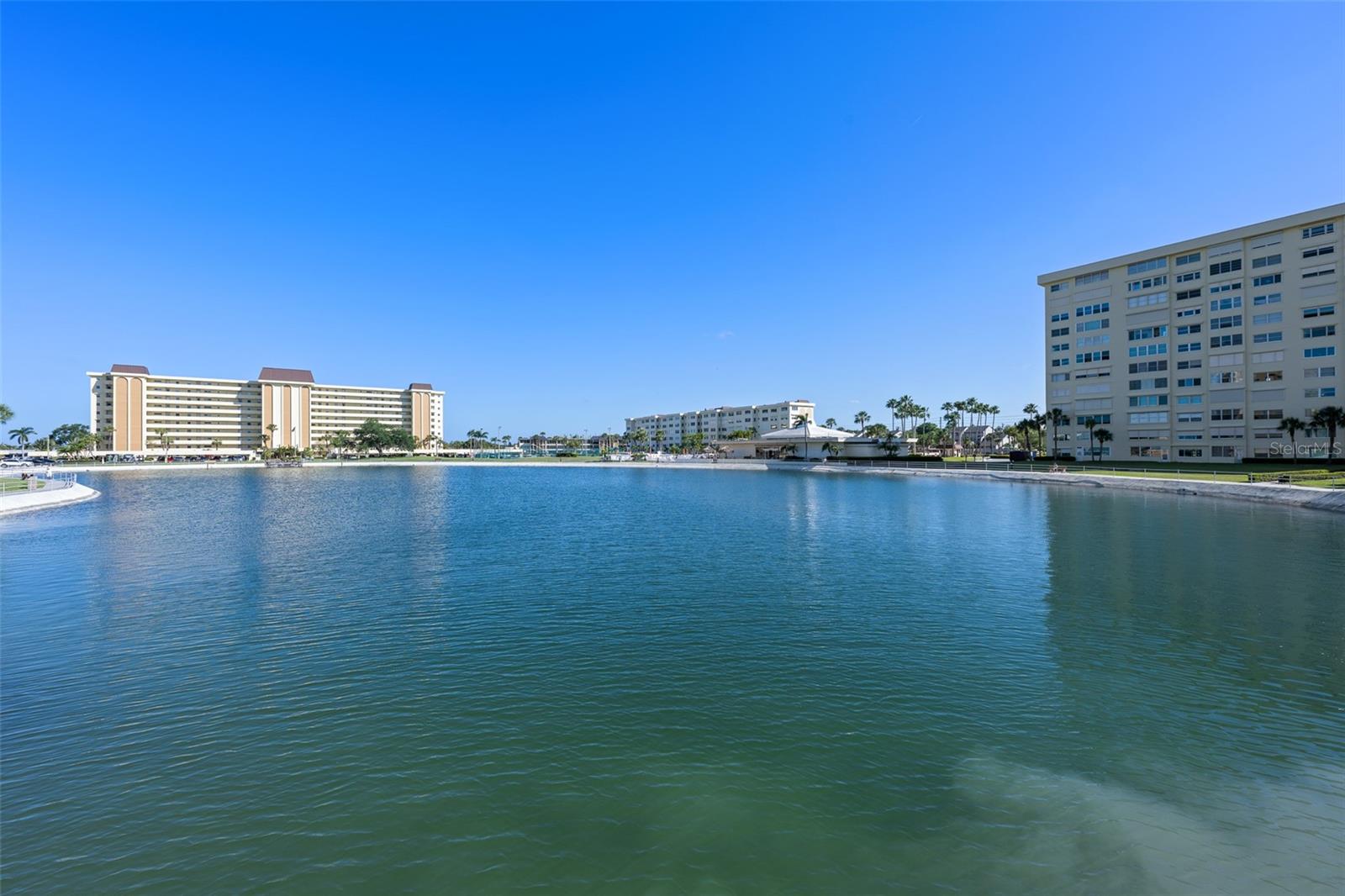 4775 COVE CIR #103, ST PETERSBURG, FL, 33708