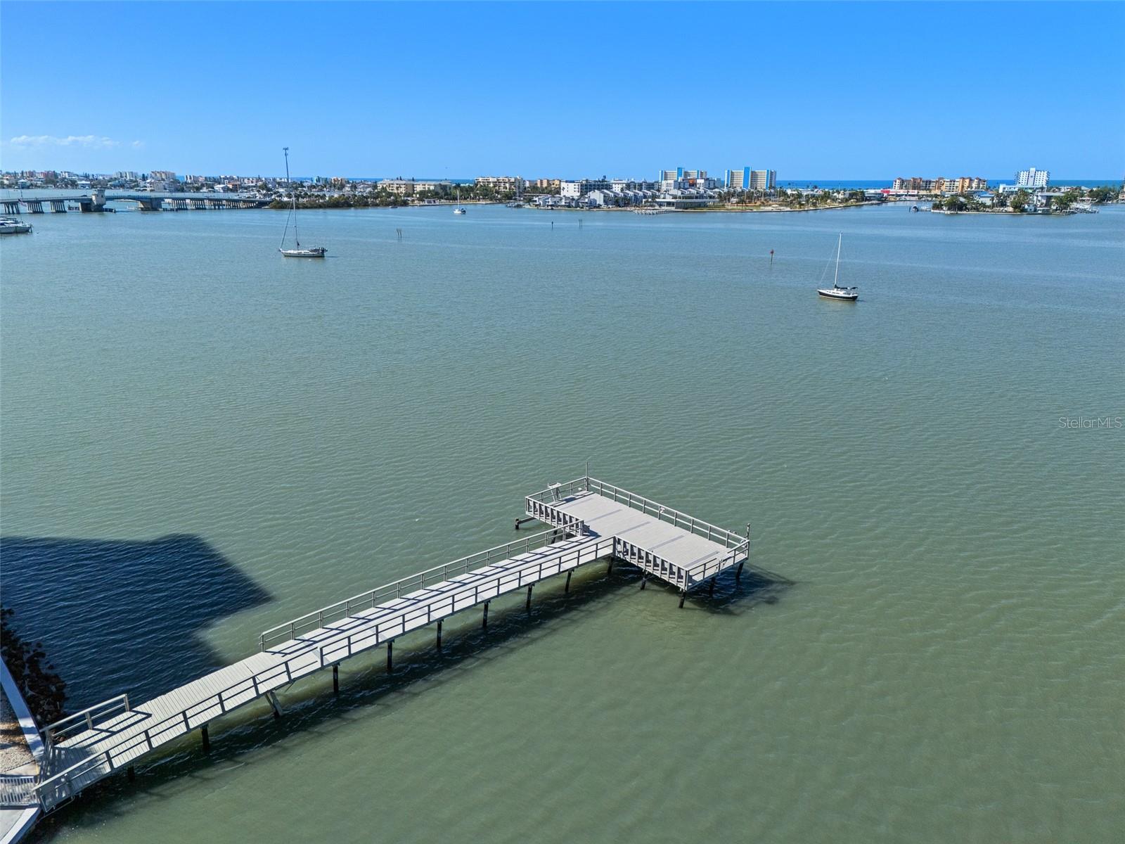 4775 COVE CIR #103, ST PETERSBURG, FL, 33708