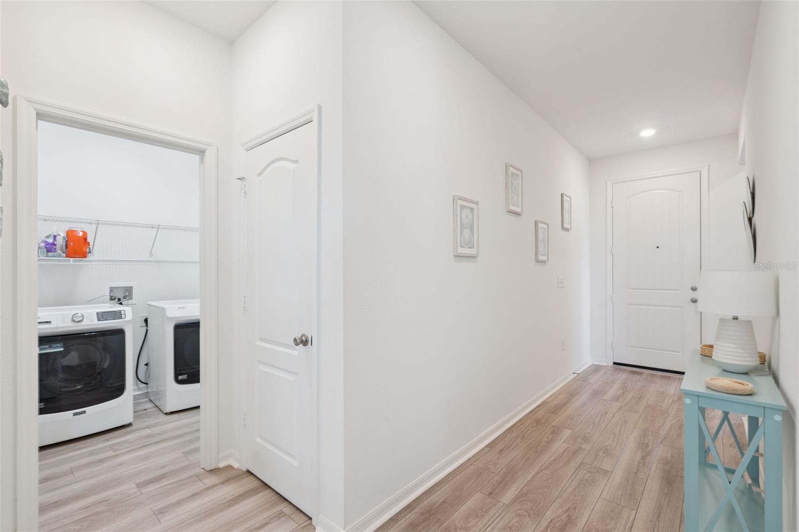 1682 LITTLELEAF BOXWOOD LOOP, MASCOTTE, FL, 34753