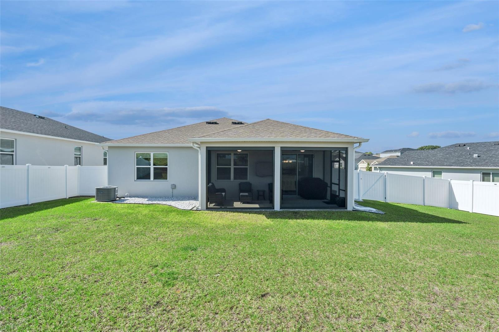 1682 LITTLELEAF BOXWOOD LOOP, MASCOTTE, FL, 34753
