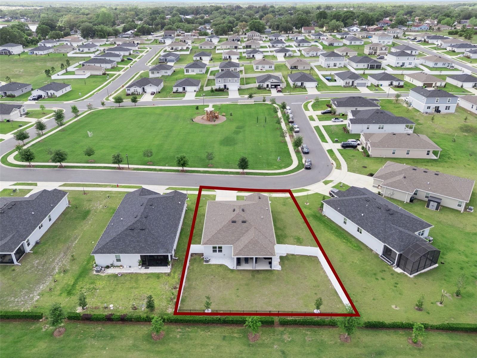 1682 LITTLELEAF BOXWOOD LOOP, MASCOTTE, FL, 34753