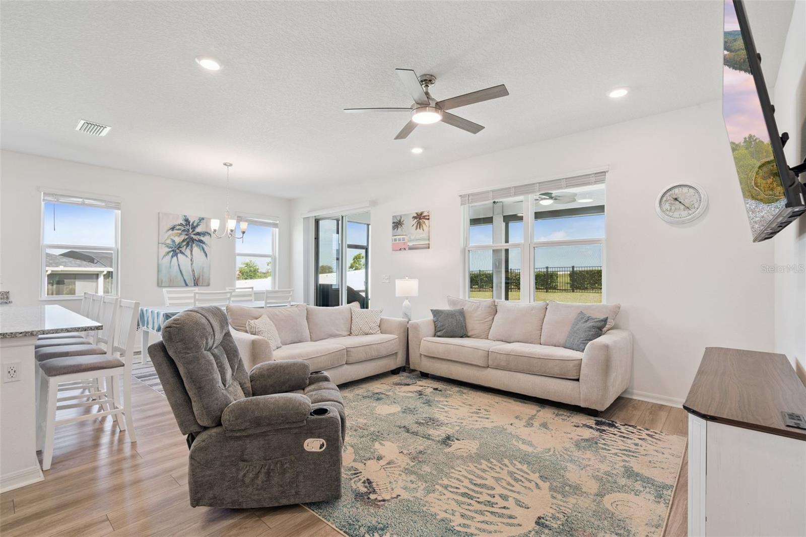 1682 LITTLELEAF BOXWOOD LOOP, MASCOTTE, FL, 34753