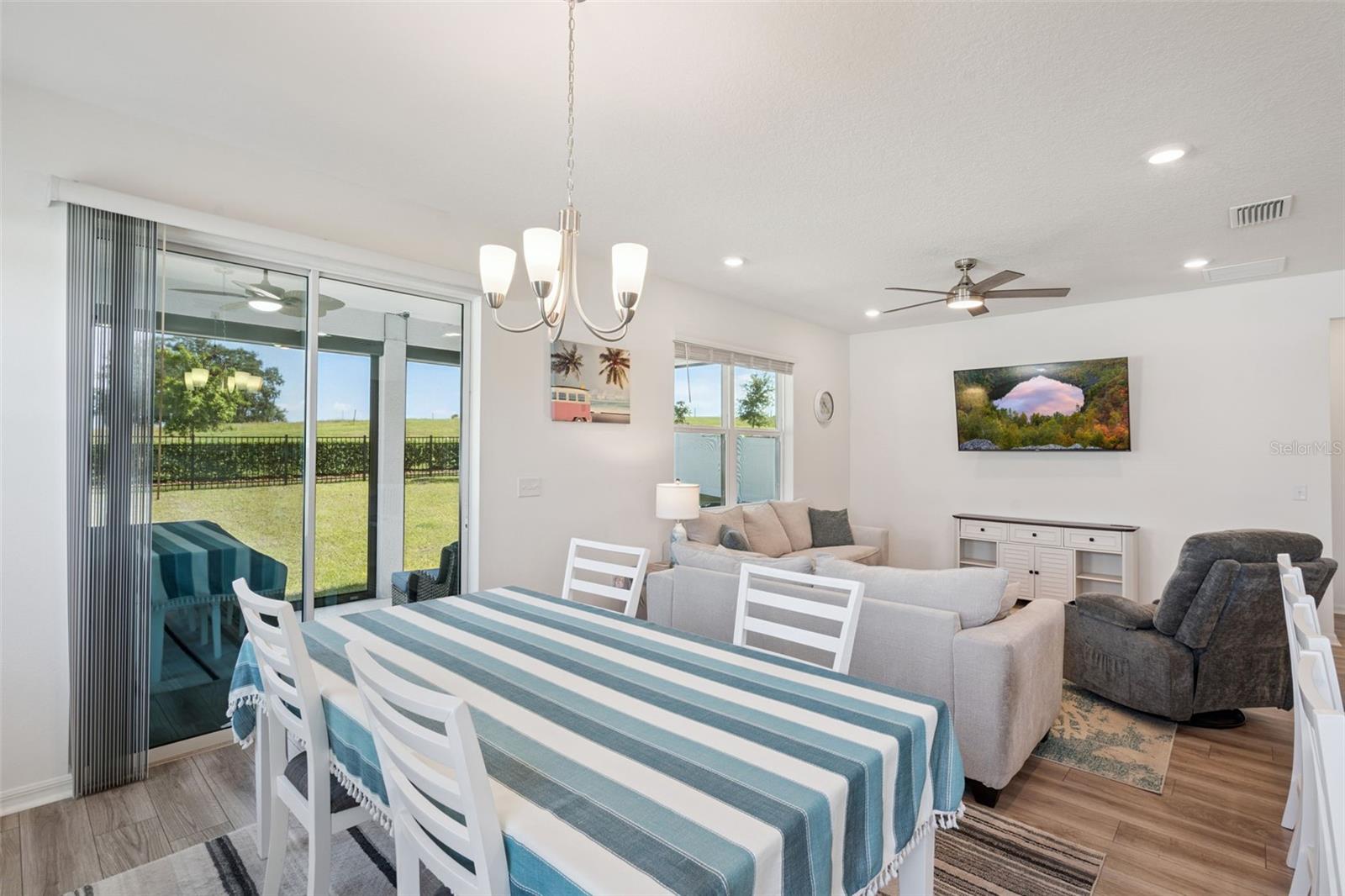 1682 LITTLELEAF BOXWOOD LOOP, MASCOTTE, FL, 34753