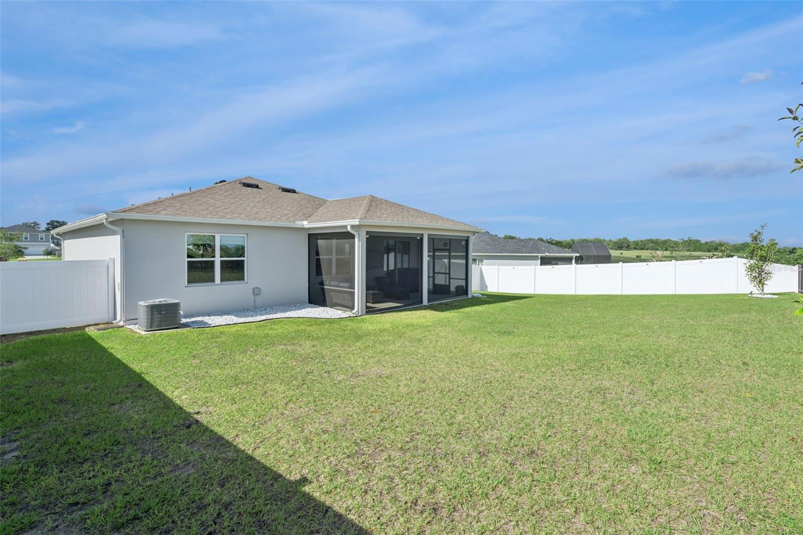 1682 LITTLELEAF BOXWOOD LOOP, MASCOTTE, FL, 34753