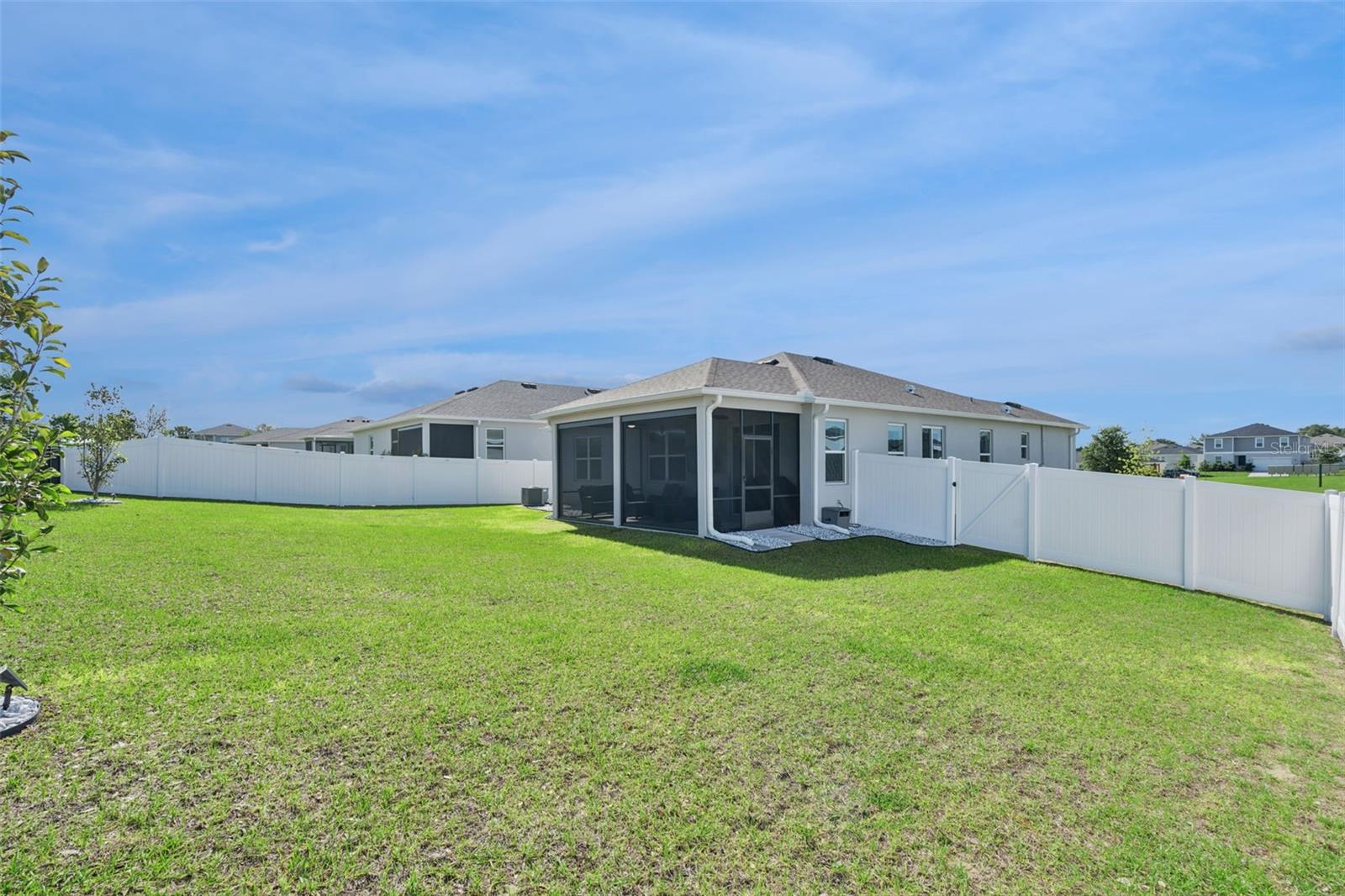 1682 LITTLELEAF BOXWOOD LOOP, MASCOTTE, FL, 34753