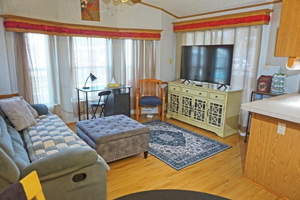 21145 LAZY DAYS CIR, LUTZ, FL, 33558