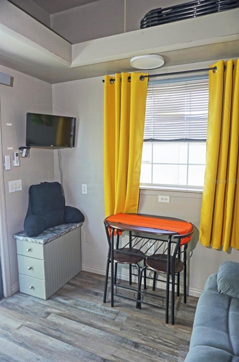 21145 LAZY DAYS CIR, LUTZ, FL, 33558