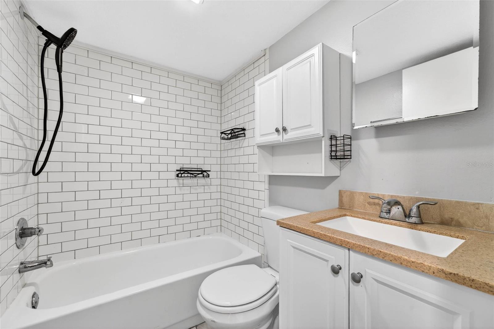 527 S LINCOLN AVE #A104, TAMPA, FL, 33609