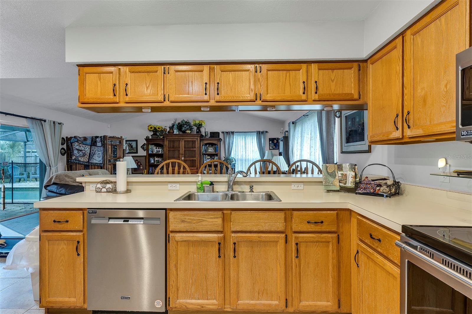 406 STERLING LAKE DR, OCOEE, FL, 34761