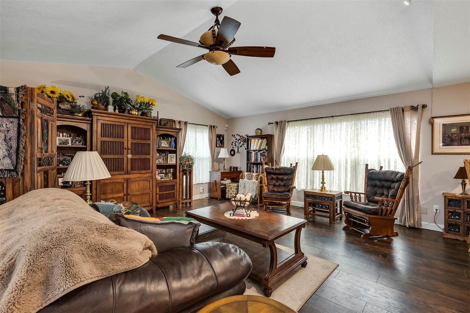 406 STERLING LAKE DR, OCOEE, FL, 34761