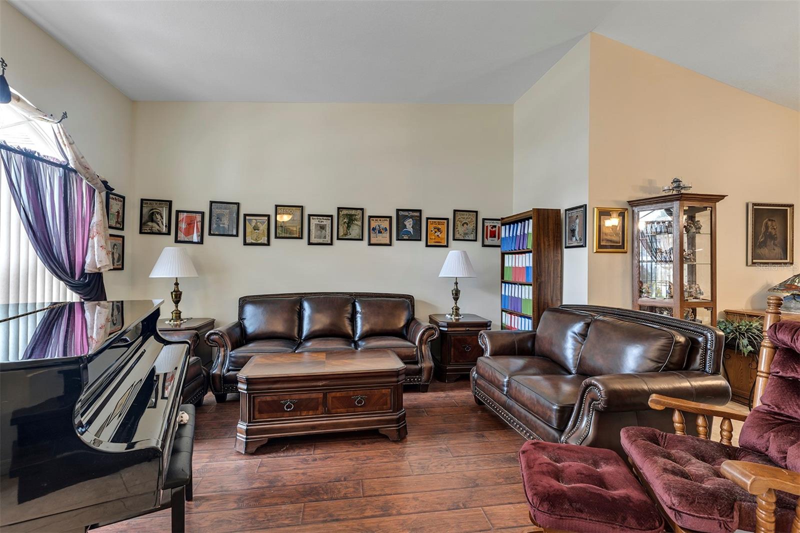 406 STERLING LAKE DR, OCOEE, FL, 34761