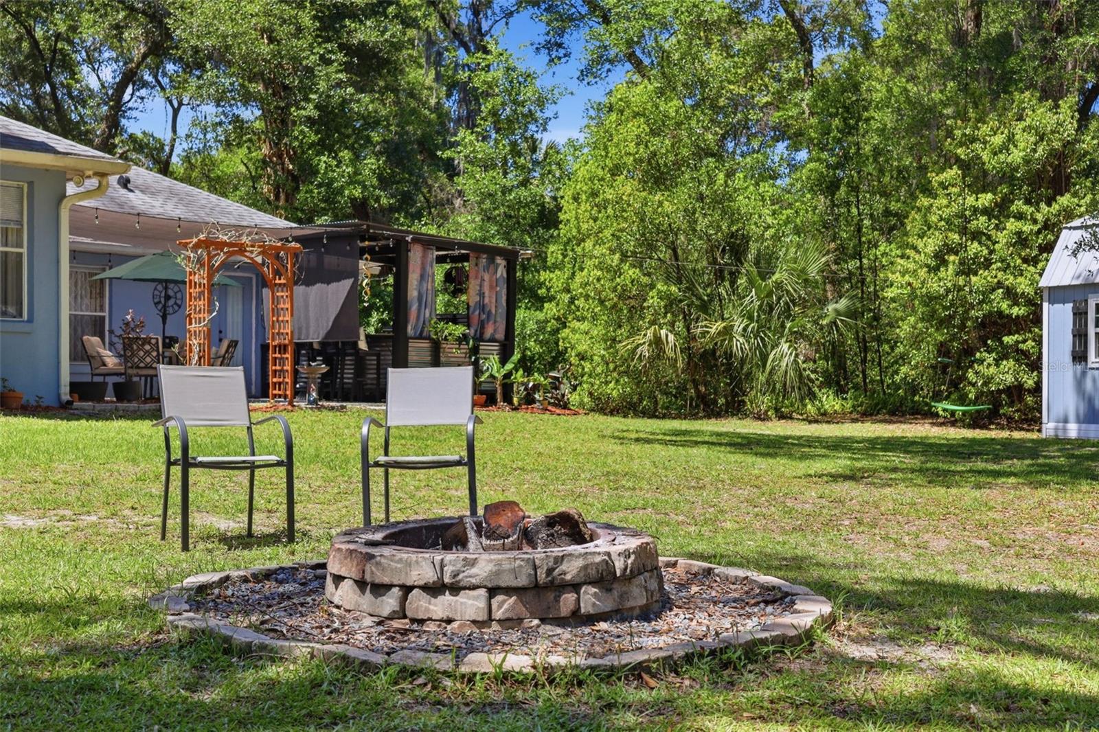 1925 PINE CT, DELAND, FL, 32720