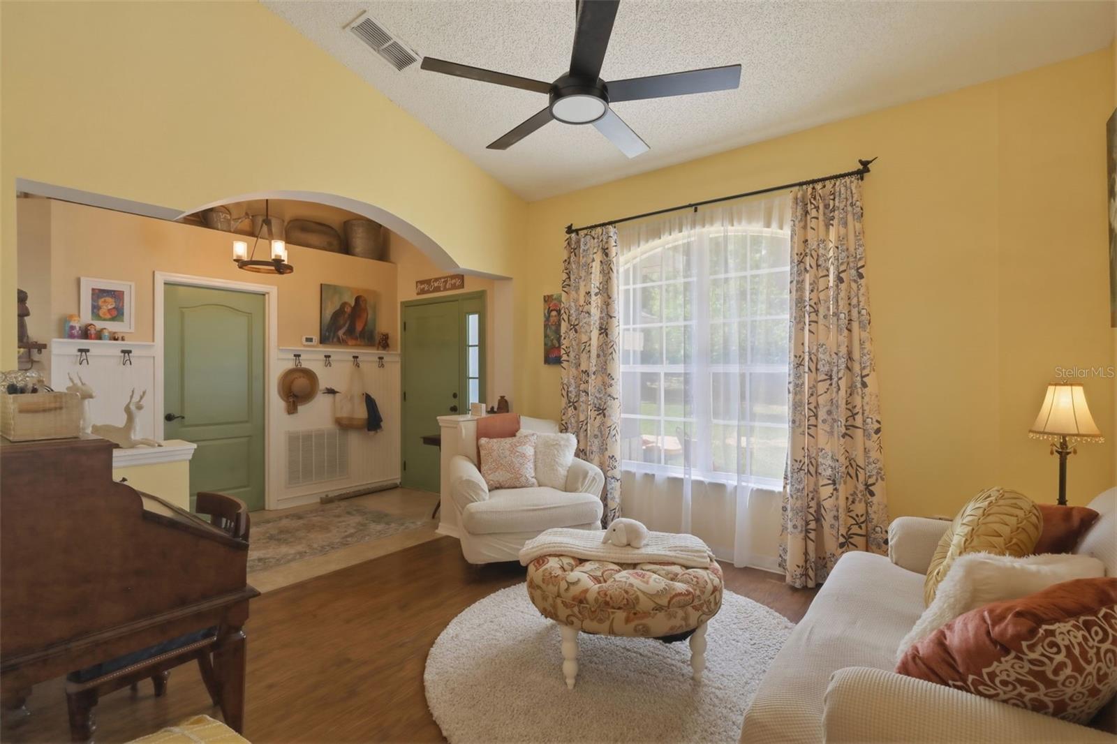 1925 PINE CT, DELAND, FL, 32720