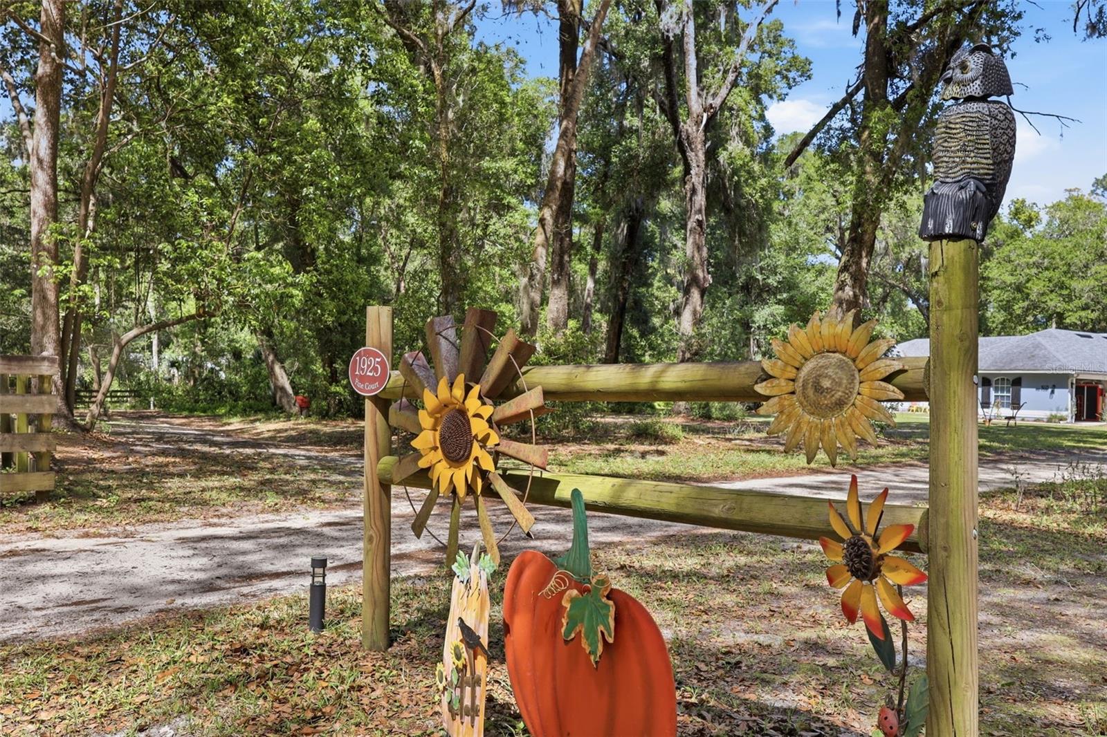 1925 PINE CT, DELAND, FL, 32720