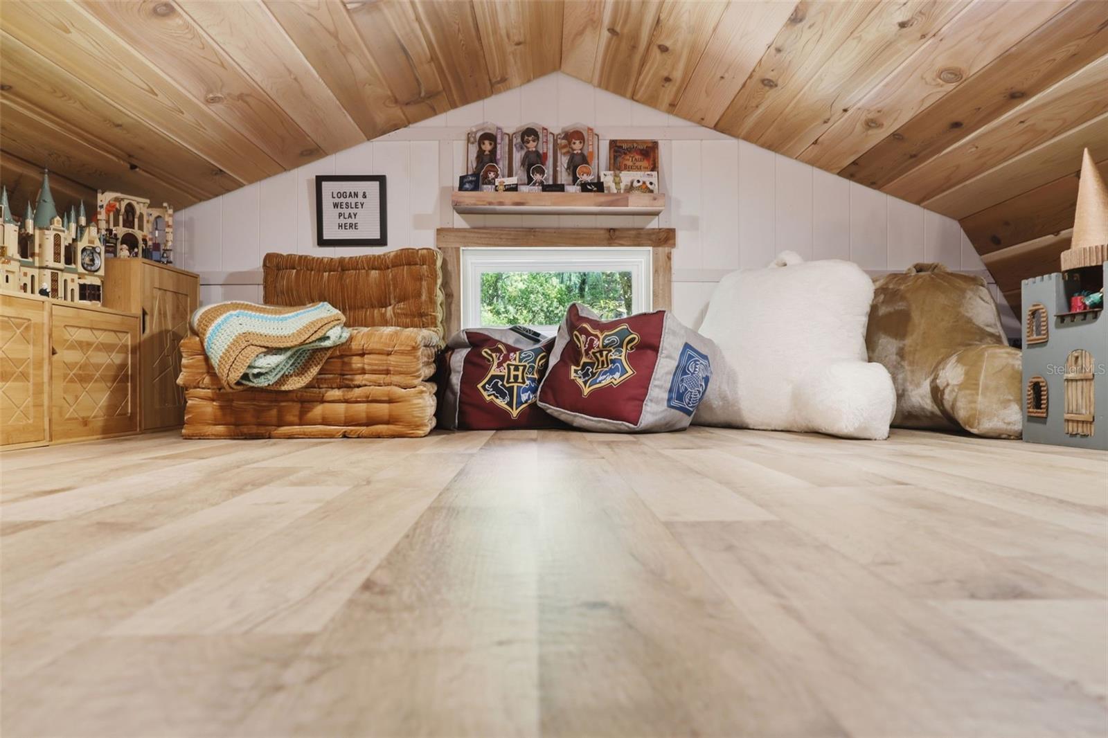 1925 PINE CT, DELAND, FL, 32720