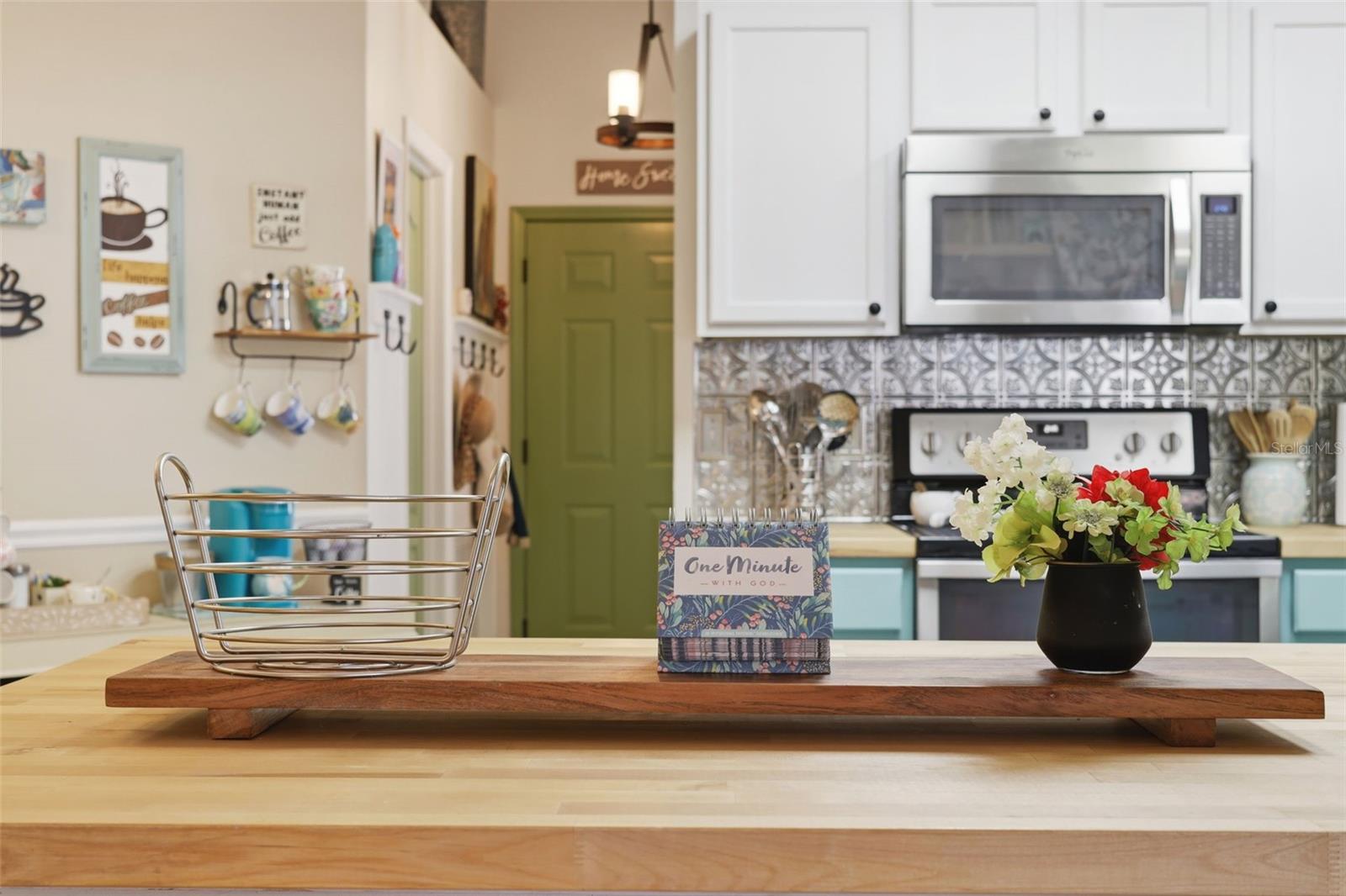 1925 PINE CT, DELAND, FL, 32720