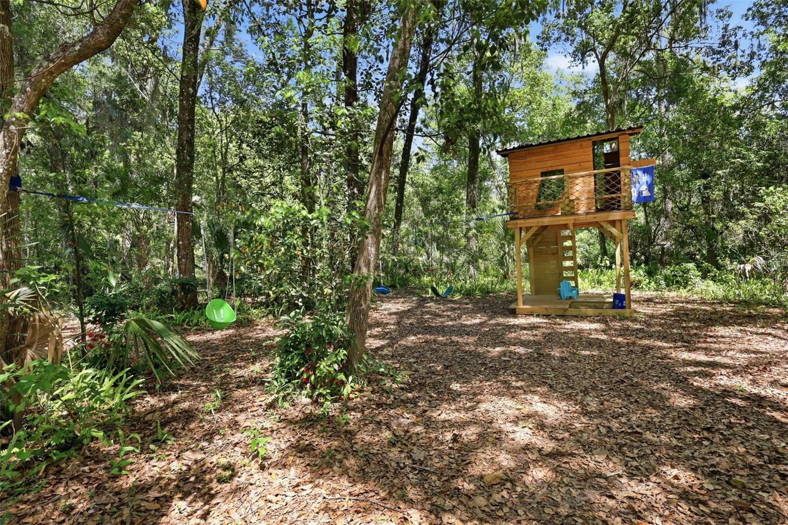 1925 PINE CT, DELAND, FL, 32720