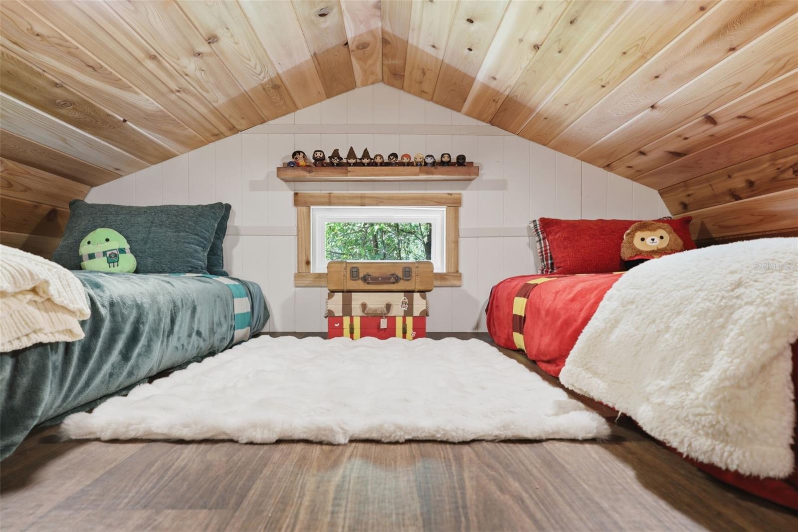 1925 PINE CT, DELAND, FL, 32720