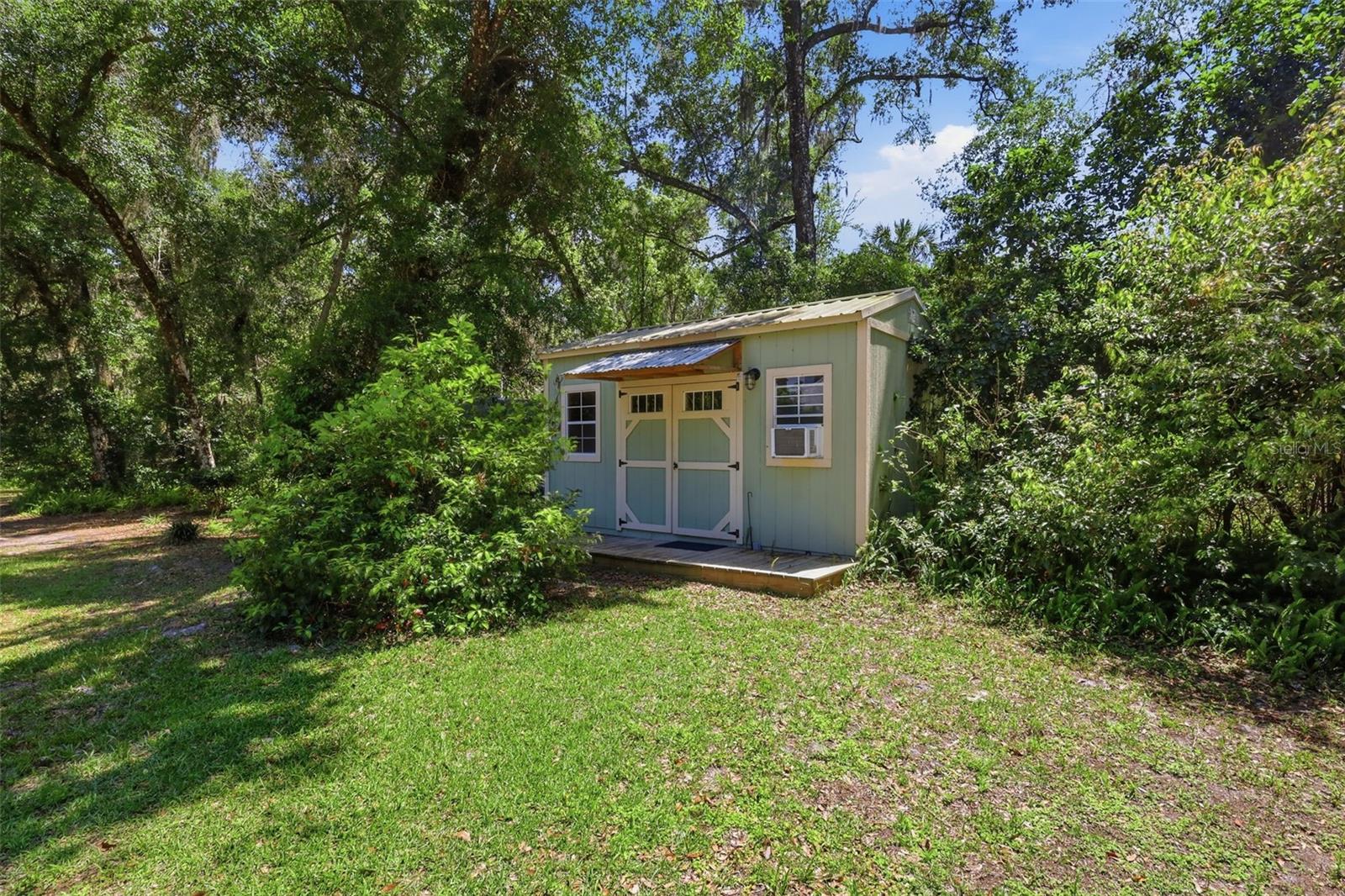 1925 PINE CT, DELAND, FL, 32720