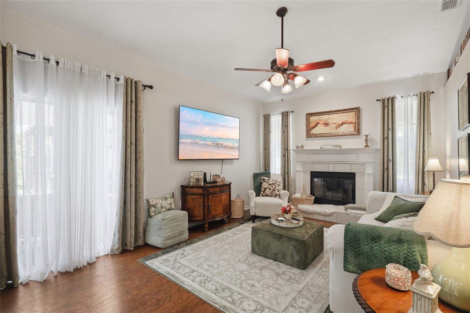 1925 PINE CT, DELAND, FL, 32720