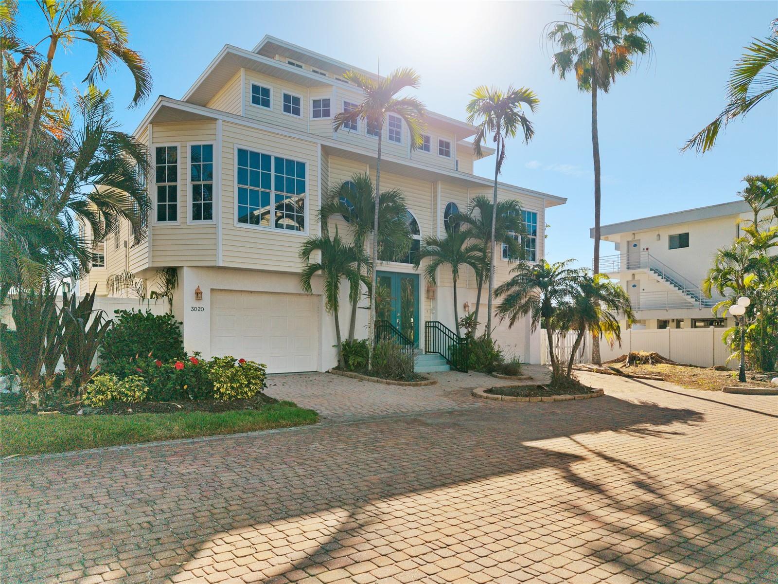 3020 GULF OF MEXICO DR #2, LONGBOAT KEY, FL, 34228