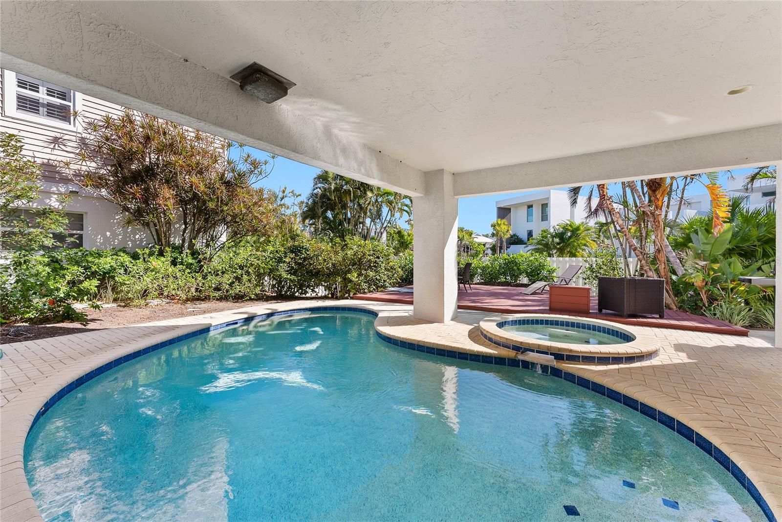 3020 GULF OF MEXICO DR #2, LONGBOAT KEY, FL, 34228