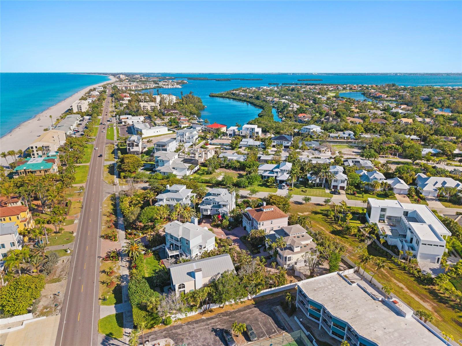 3020 GULF OF MEXICO DR #2, LONGBOAT KEY, FL, 34228