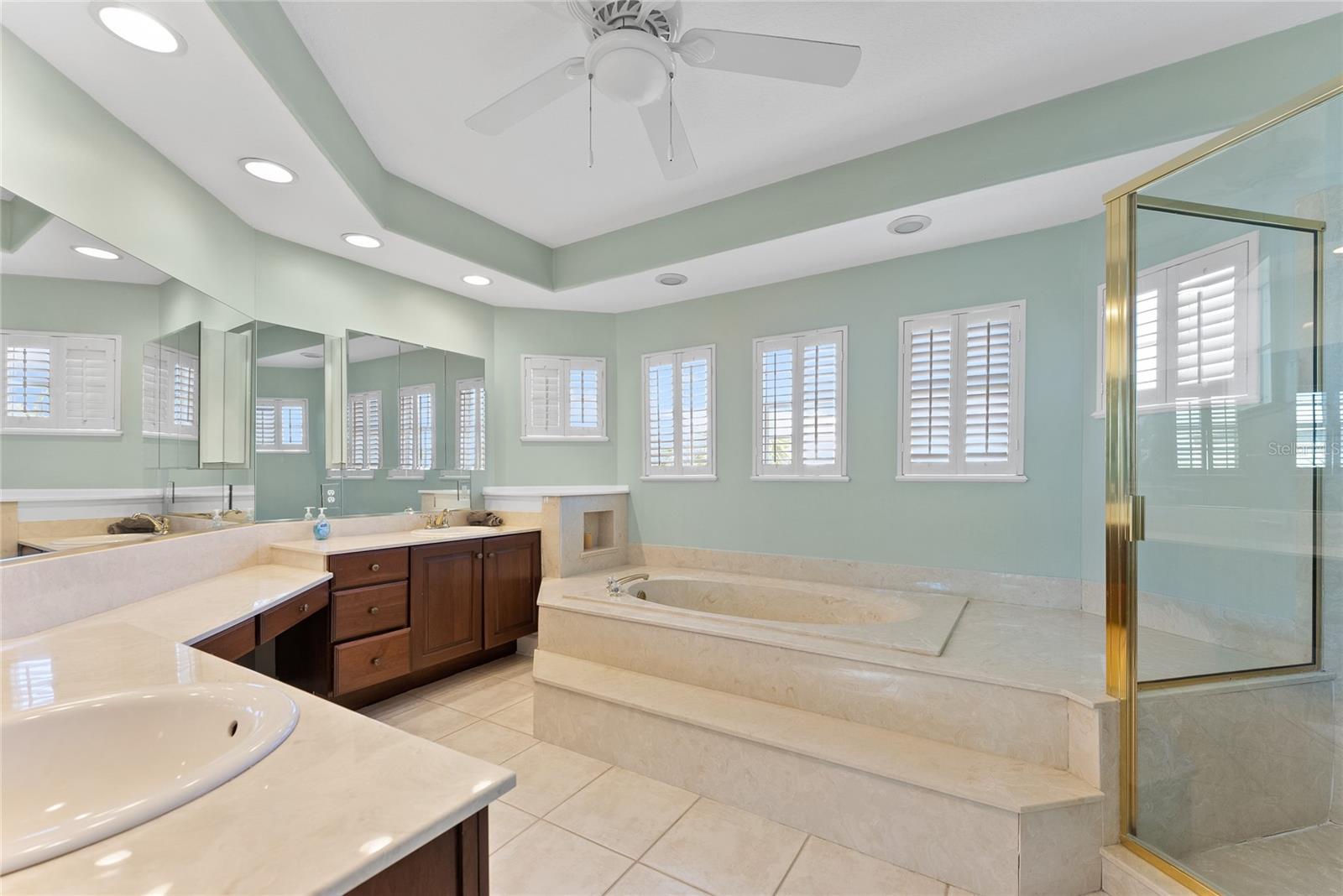 3020 GULF OF MEXICO DR #2, LONGBOAT KEY, FL, 34228